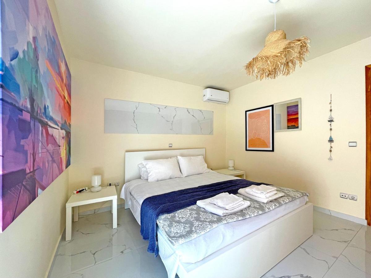 New Luxurious Apartment - 1 Minute From Elli Beach Rhodes City Ngoại thất bức ảnh
